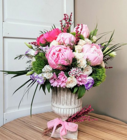 Şakayık ve Mevsim Çiçekleri